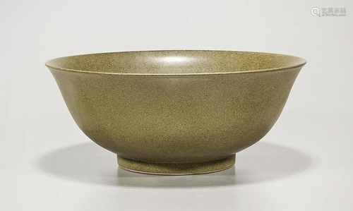 Chinese Tea Dust Glazed Porcelain Bowl