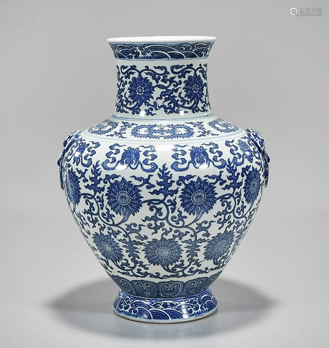 Chinese Blue and White Porcelain Vase