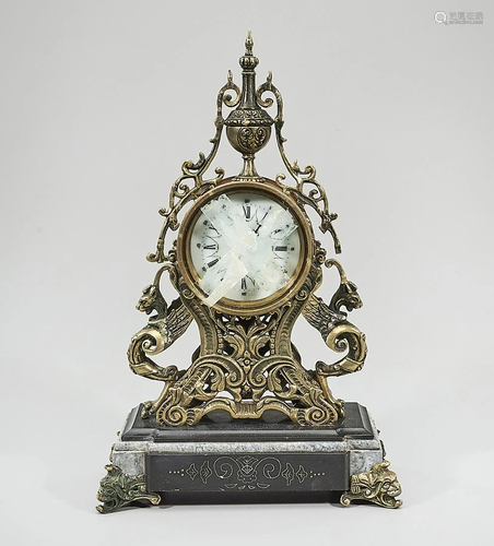 Elaborate Decorative Mantel Clock