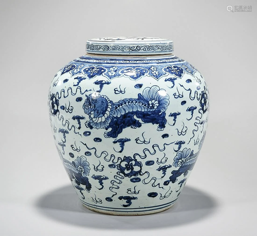 Chinese Blue and White Porcelain Covered Jar