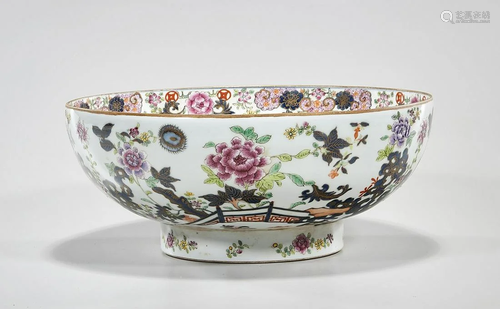 Chinese Enameled Porcelain Footed Bowl