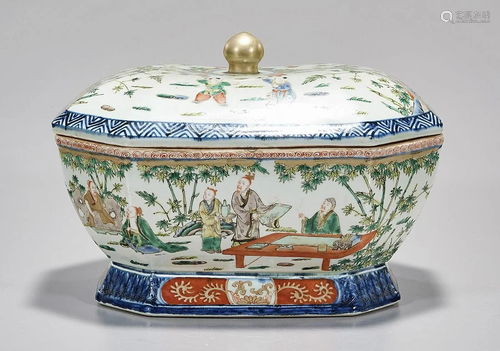 Chinese Enameled Porcelain Tureen