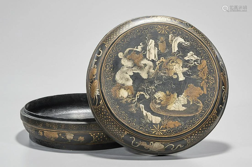 Chinese Painted Wood Covered Circular Box