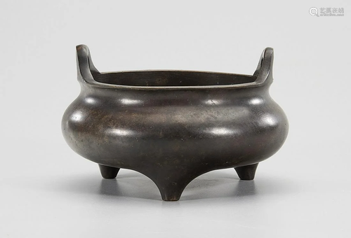 Chinese Bronze Tripod Censer