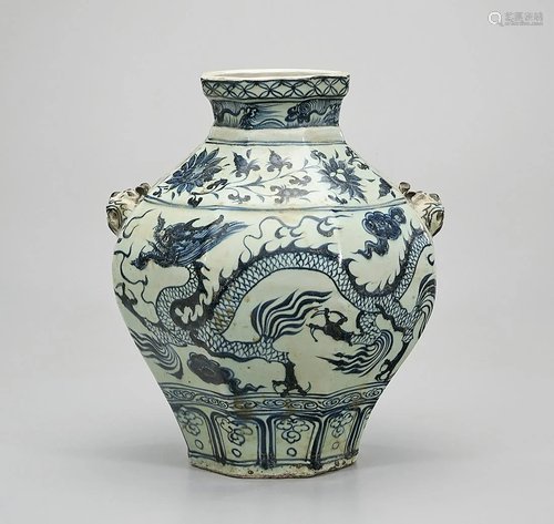 Chinese Blue and White Porcelain Vase