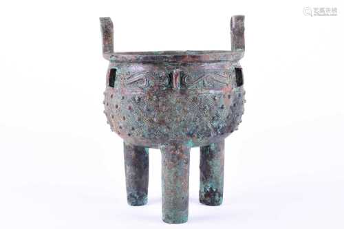 A Chinese bronze archaic ritual Ding, late Shang - early Western Zhou Dynasty, with rectangular loop