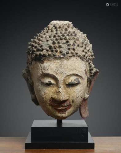 Buddha Thaïlande 14° siècle Stuc. H. 41 cm …