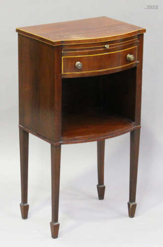 An early 20th century George III style mahogany and boxwood banded bowfront bedside table, height