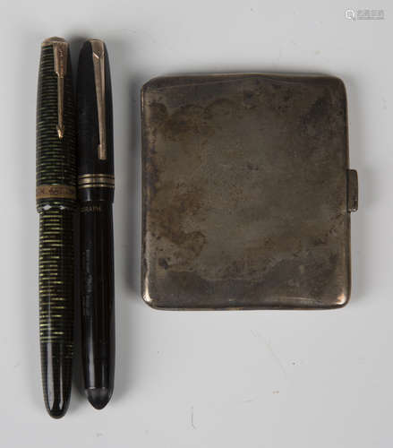 A Parker Vacumatic fountain pen with green striated casing, a Swan Caligraph fountain pen, boxed,