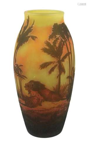 Seltene Art Déco Arsall Vase mit Löwendekor, Arsal…