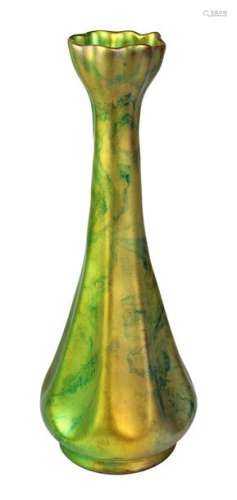 Seltene Zsolnay Jugendstil Vase, Dekor Labrador, U…