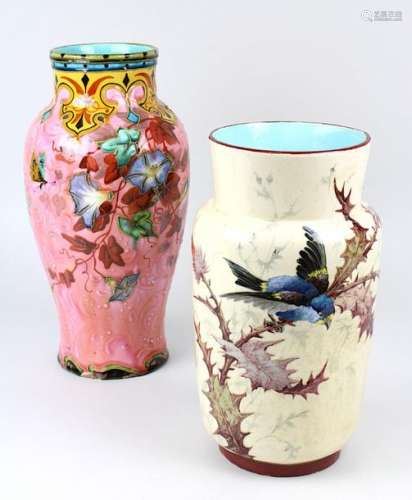 2 Jugendstil Keramikvasen mit floralem Dekor, Fran…