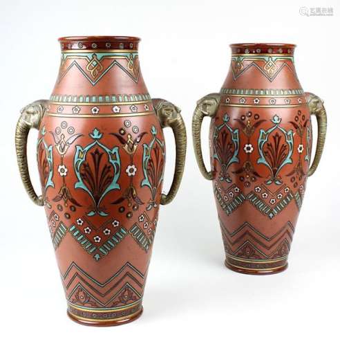 Paar Villeroy & Boch Chromolith Vasen mit Elefante…