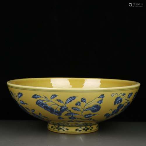 chinese yellow-ground underglaze blue porcelain bowl