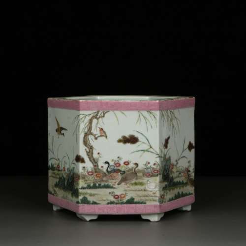 chinese famille rose porcelain hexagonal brush pot