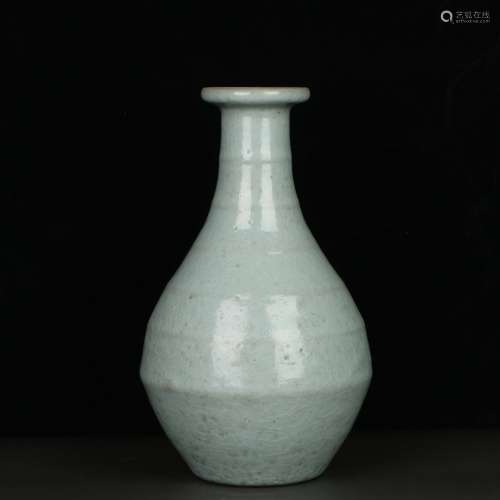 chinese celadon glazed porcelain spiral vase