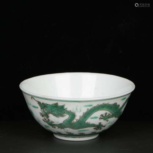 chinese green glazed dragon pattern bowl