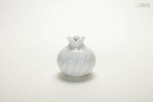 chinese ge-type glazed porcelain pot