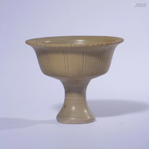 A Yaozhou Kiln Carved Floral Porcelain Stem Bowl