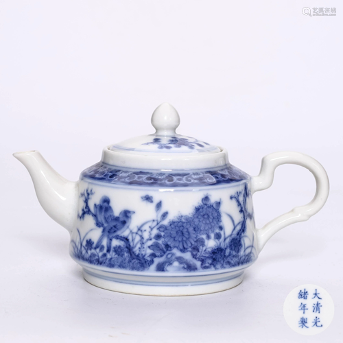 A Blue and White â€˜Flower and Birdâ€™ Porcelain Ewer