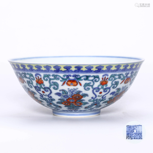 A Doucai Floral Porcelain Bowl