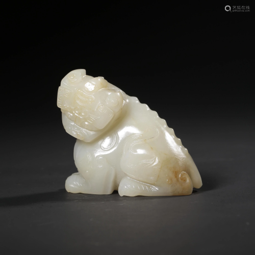 A White Jade Auspicious Beast Ornament