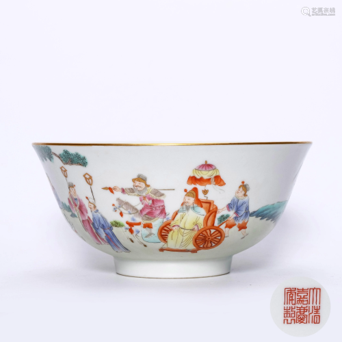 A Famille Rose Gilt-inlaid Figures Porcelain Bowl