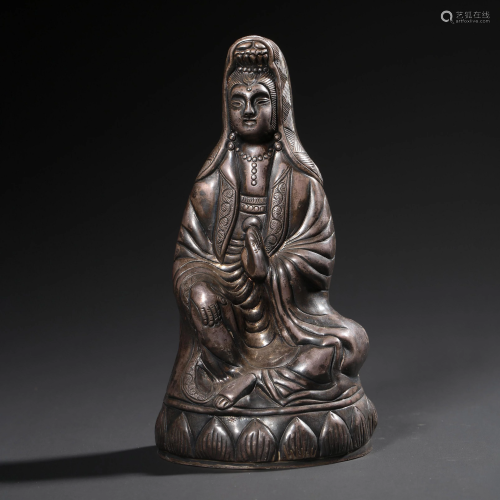 A Silver Guanyin Sitting Statue