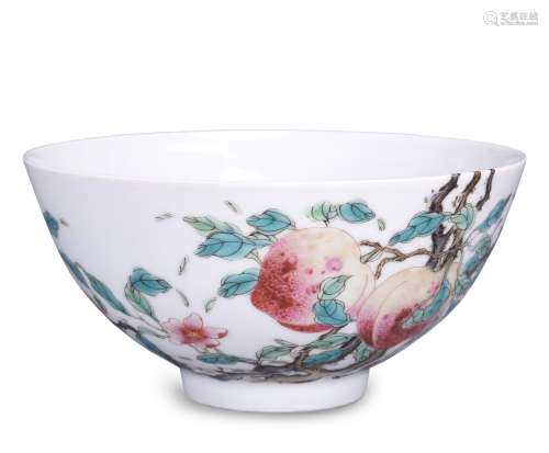 Famille Rose 'Peach And Bats' Porcelain Bowl, Yongzheng