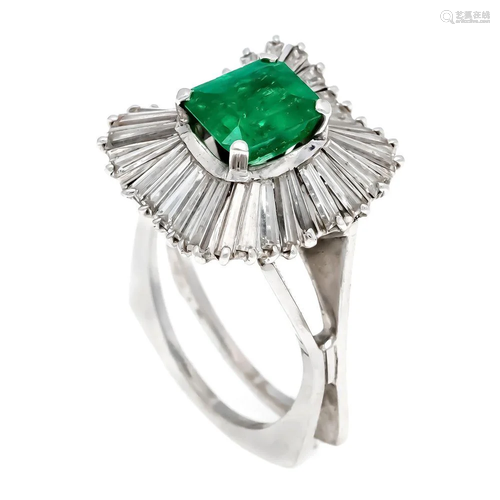 Emerald diamond ring WG 750/00