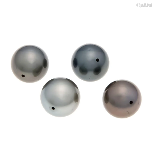 4 excellent Tahitian pearls 13