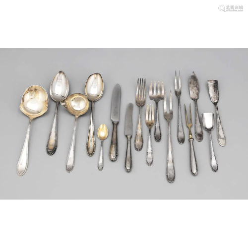 Cutlery for twelve persons, Ge