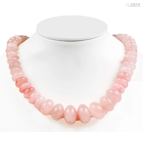 Rose quartz necklace with spri