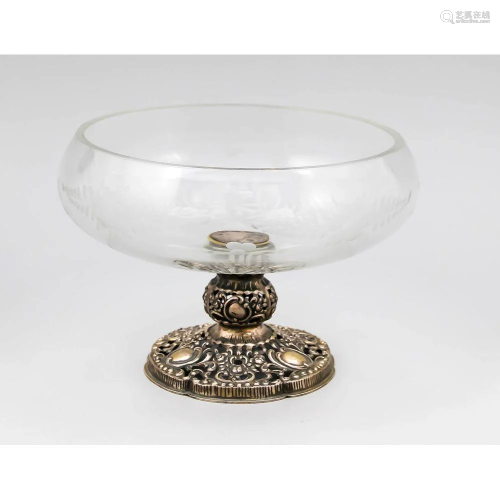 Round bowl with silver stand m