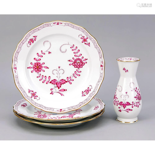 Vase and 3 plates, Meissen, 19