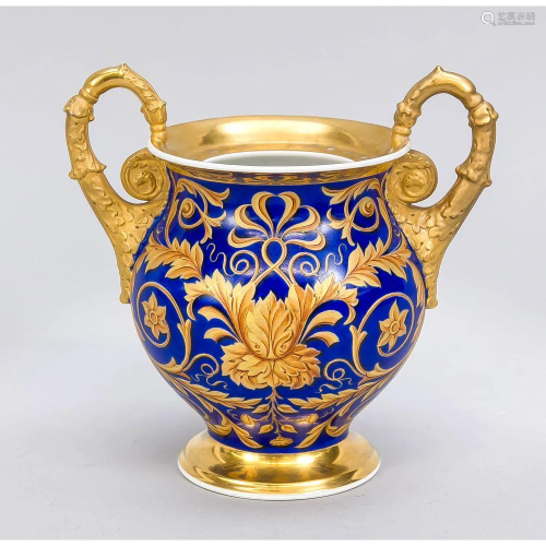 Classicist double-handle vase,