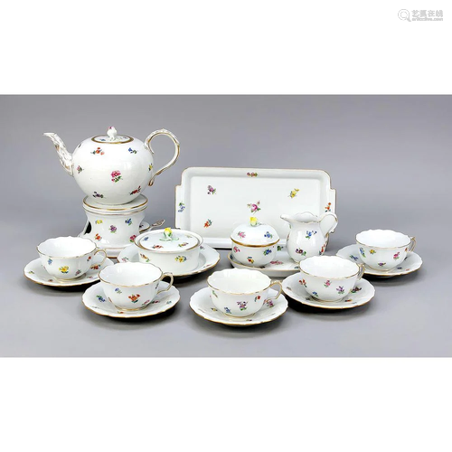 Tea service for 8 people, 28 p