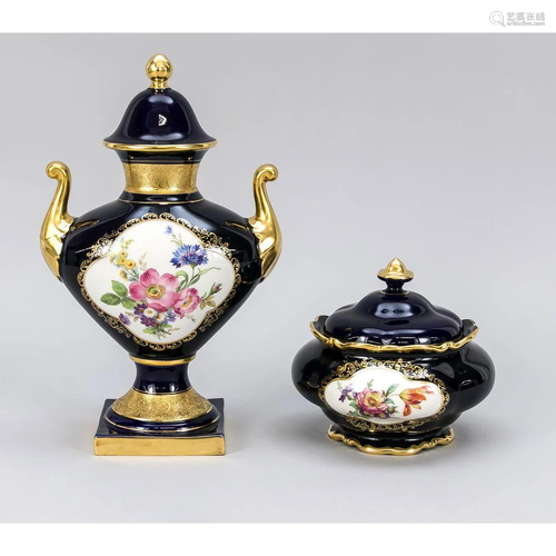 Lidded box and lidded vase, KÃ¼