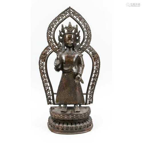 Buddhistische Heiligenfigur, T