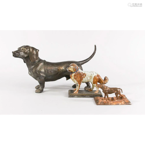 Mixed lot of three dog sculptu