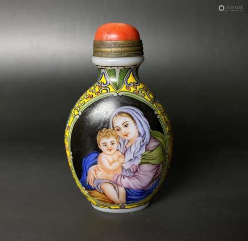 A Chinese Painted Glass Snuff Bottle With Mark