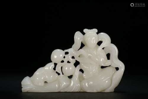 Old Collection ：An Old Hetian White Jade Ornament with Design of Chang'e and Her Rabbit