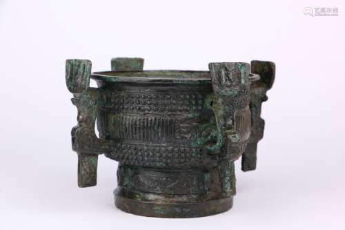 A Four-handled Gui Vessel with Studs ,Shang Dynasty
