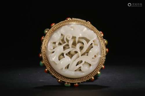 Old Collection ：A Gilt and Jade-inlaid Sachet with Pond of Lotus Design