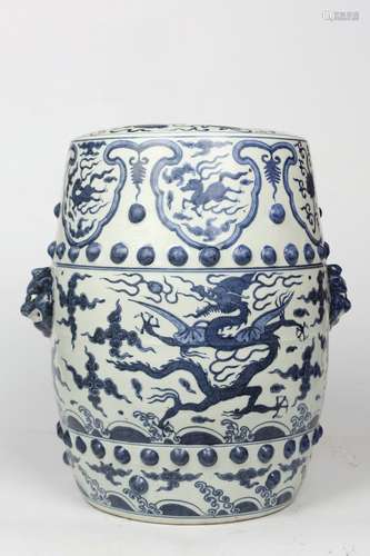 A Blue-and-white Garden Stool During Jiaqing Reign