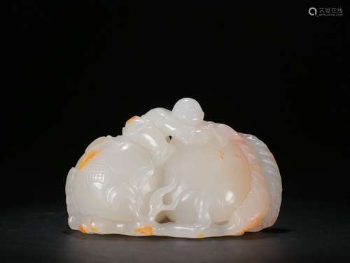 A Hetian Jade Ornament Represents Blessings  in the Seventeenth Century