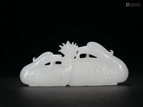 Old Collection ：A Hetian White Jade Goose Ornament