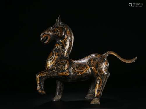 Old Collection：A Gold and Silver Horse Ornament