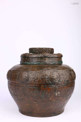 A Lei Vessel with Animals Pattern During the Spring and Autumn period