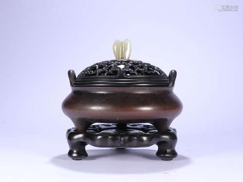 Old Collection： A Copper Censer with Jade Inlaid